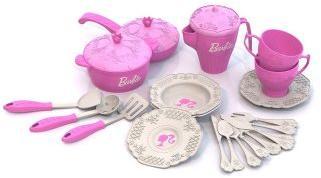 Набор кухонной и чайной посудки Барби, 21 предмет в сетке