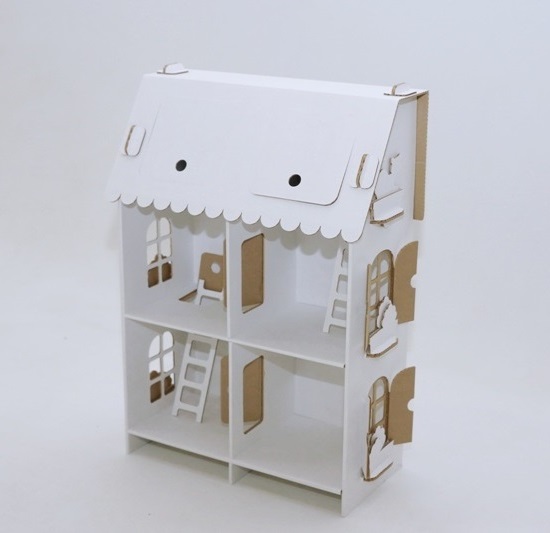 Кукольный домик из картона "Четыре комнаты"